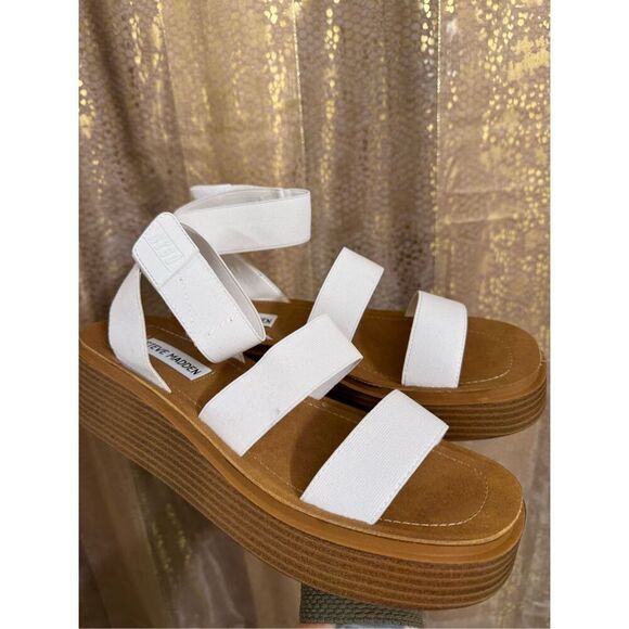 Steve Madden White Ankle Strap Jaala Platform Wedge Sandal 7.5 NEW - Picture 1 of 6